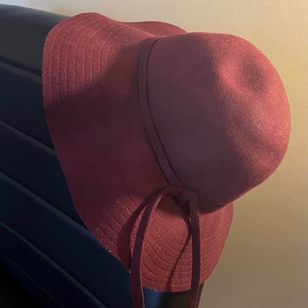 Collection Eighteen Floopy Hat - image 1